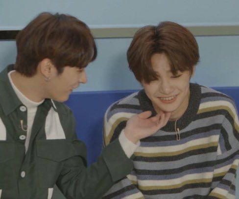 things that could be arirang tweet media
