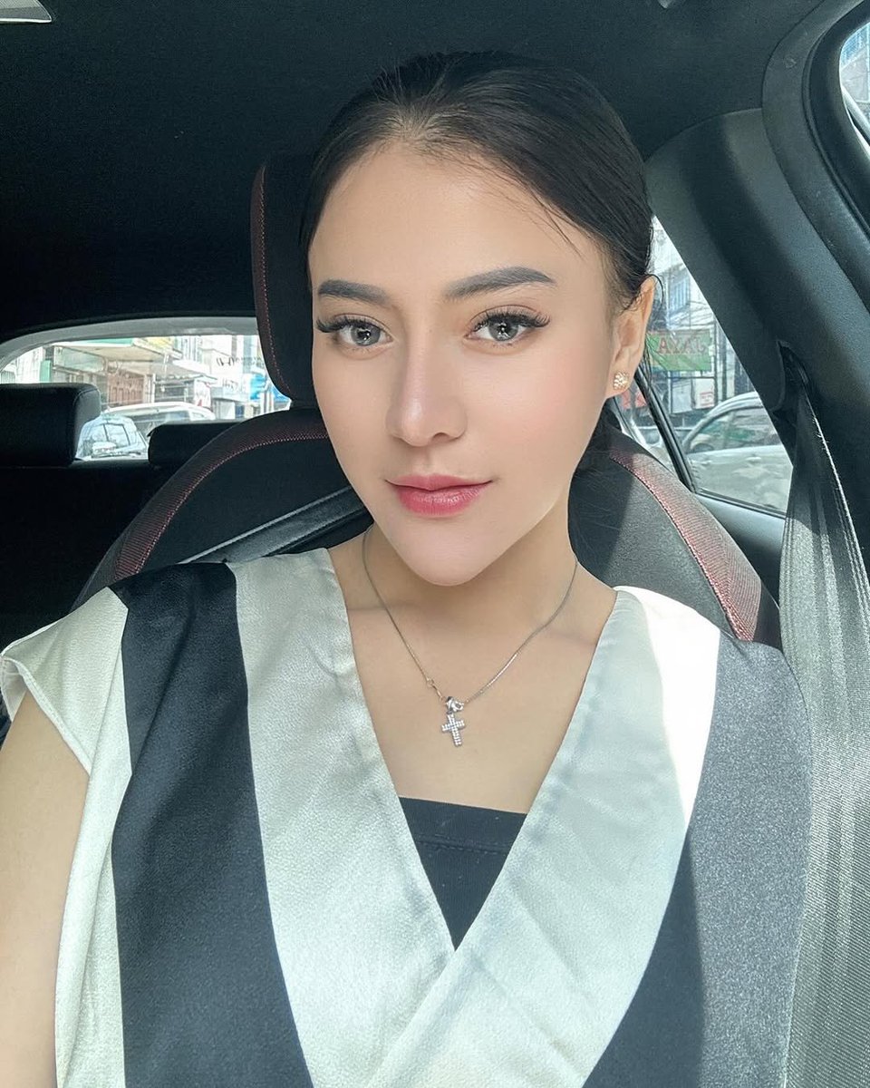 allmuddog's tweet photo. lagi di sukabumii yaa beb🌹
https://t.co/0sbzB41wXM
#sukabumi #massage #pijatsukabumi #availsukabumi #massagebodytobody https://t.co/GY313vvCAh