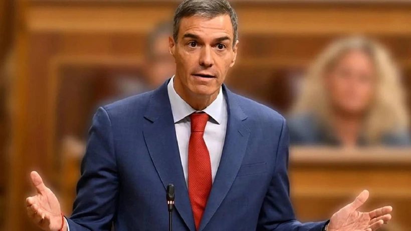 ckayacanan's tweet photo. 🔴İspanya'da Pedro Sanchez'in partisi PSOE'ye yolsuzluk soruşturması kapsamında polis baskını yapıldı.

♦️Parti binalarında arama ve el koyma işlemleri yapılıyor. https://t.co/3Cbi3KsTlx