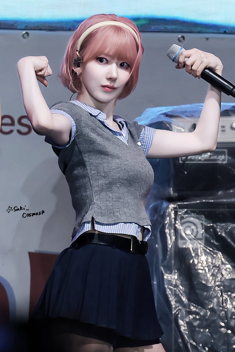 260527 #SAKURA #사쿠라 #宮脇咲良 #sakumail #LE_SSERAFIM #르세라핌