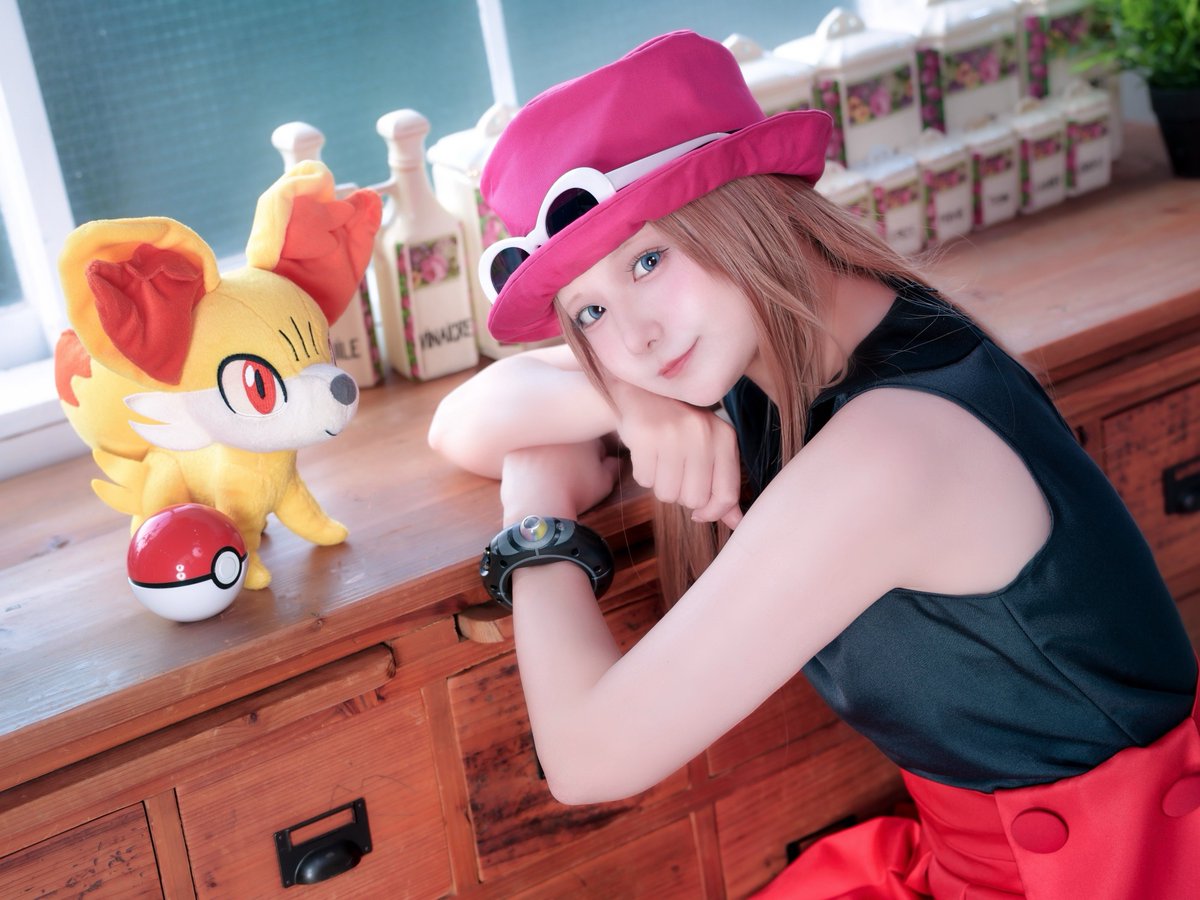 raimu22118's tweet photo. ポケモンXY

セレナ

#コスプレ
#チェリユカリトーナメント0510 https://t.co/m2o9BsRZ7i
