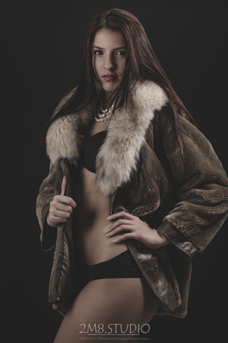 2M8_Studio's tweet photo. Photographer &amp; Conceptual Artist
Content creator:
BODY IS ART
DM for info https://t.co/3Q0Qa70E9X