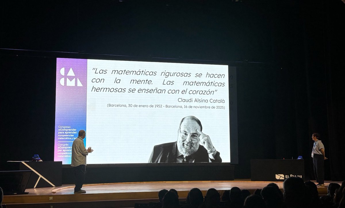 CarlesGranell4's tweet photo. Meravellosa conferència “Conexiones y emociones matemáticas” que ens han regalat @AntonAubanell i @Serra8Nuria en el marc del congrés “Comprendre per Aprendre”

Han teixit un mapa de connexions que ens ha fet vibrar amb un emocionòmetre matemàtic ✨ https://t.co/8ZH53X6HTt