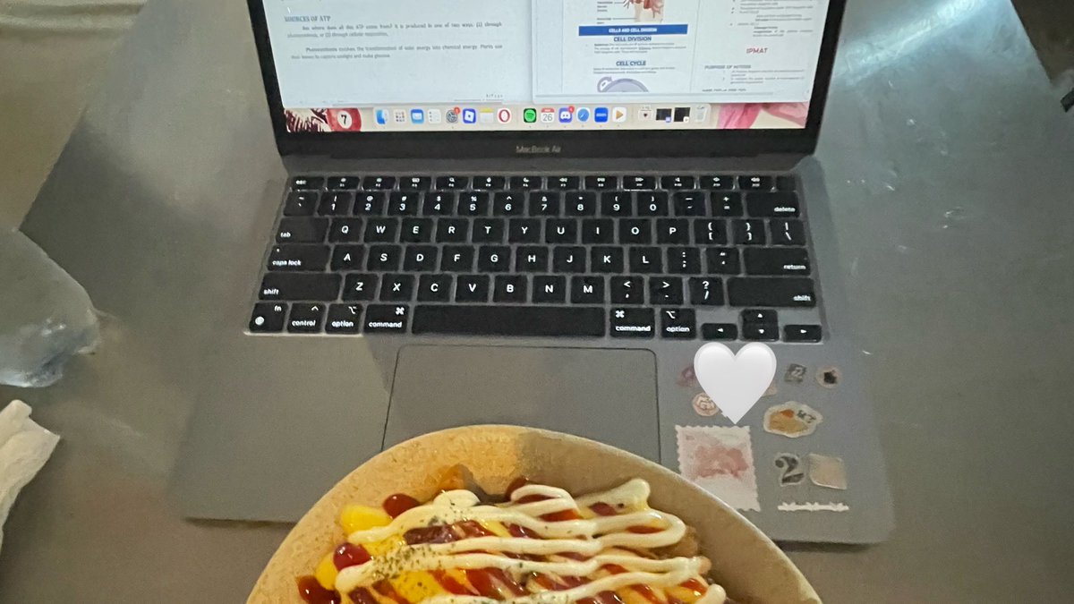 anxations's tweet photo. ౨ৎ ⋆｡˚.ᐟ —— #rearchives

📸 : forgot abt this acc but started revcen sa hapon however may research parin sa umaga🥲 https://t.co/jhA15ABWYo