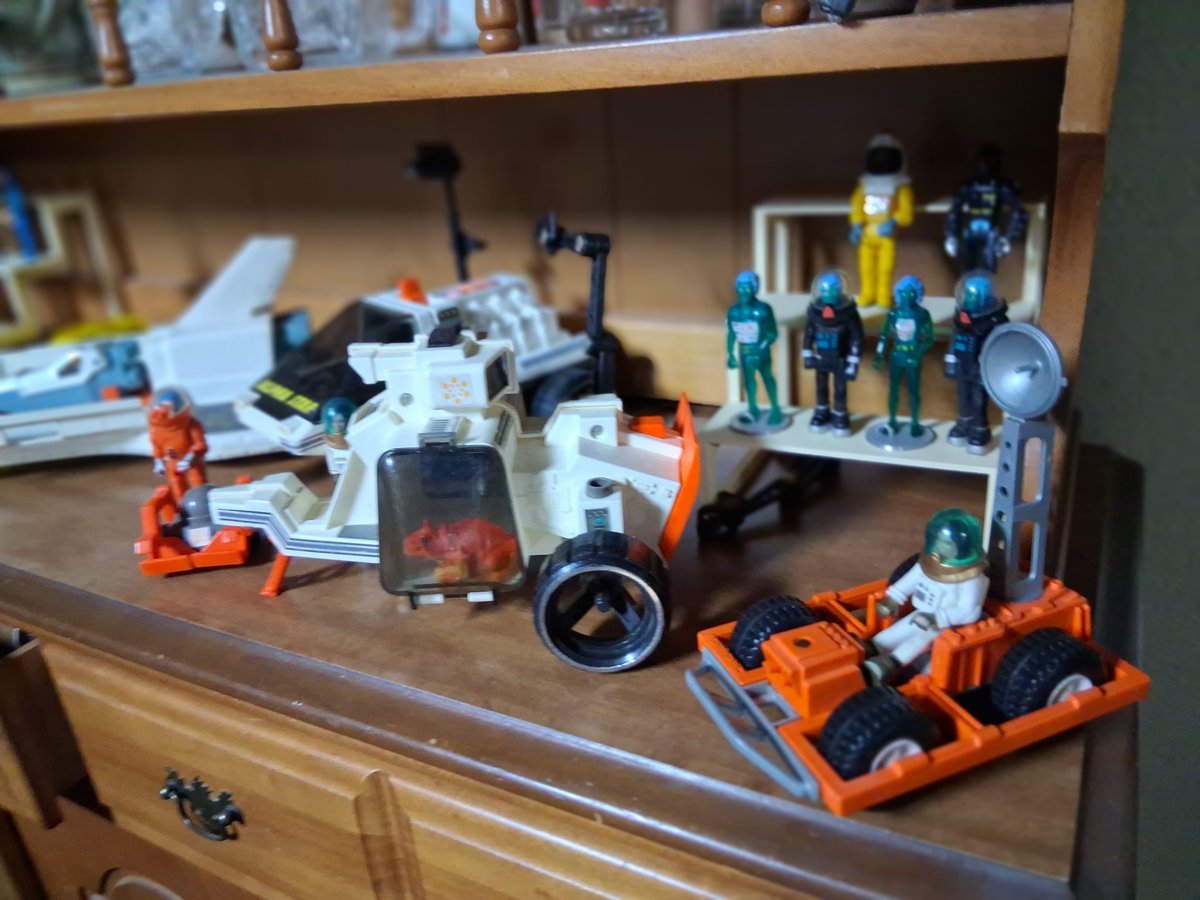 Toy Fan tweet media