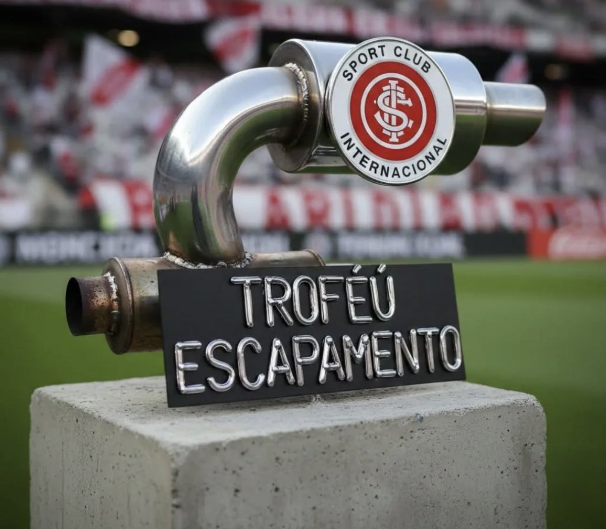 ph_dsantos's tweet photo. @Colorado1909SAN @mbertoncello_ Comemorar campanha? 😂 https://t.co/0RH1wlJ571