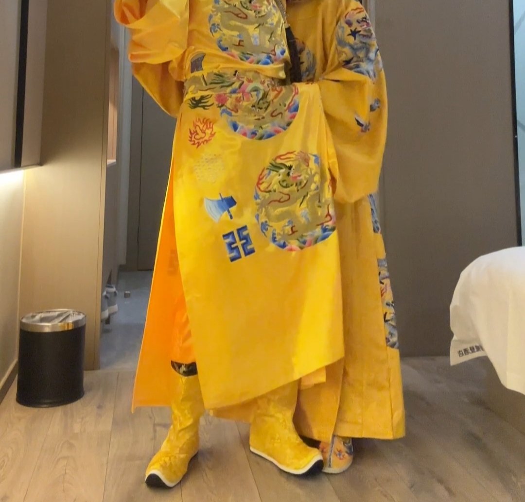 FFMT1069's tweet photo. 呜呜呜～ 龙根被捏住了，求求主人轻点捏。 https://t.co/sZZ9Ty4m7y