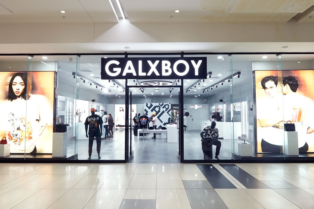 StudentSpaza's tweet photo. GALXBOY (@GALXBOY) is hiring:
 - E-Commerce Assistant
- Digital Marketing Manager
- Sales Assistant
- Warehouse Operator 📱 Details (https://t.co/EKaWrRQPCx) 

#studentspaza https://t.co/n6HlVi5ITo
