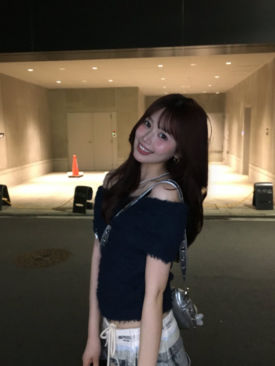 yxh0m's tweet photo. ほんとにずっとかわいいけど最近また更にかわいくなっていってるひなぽん
ファッションセンスがほんと好き。 https://t.co/KN1arJk2qA