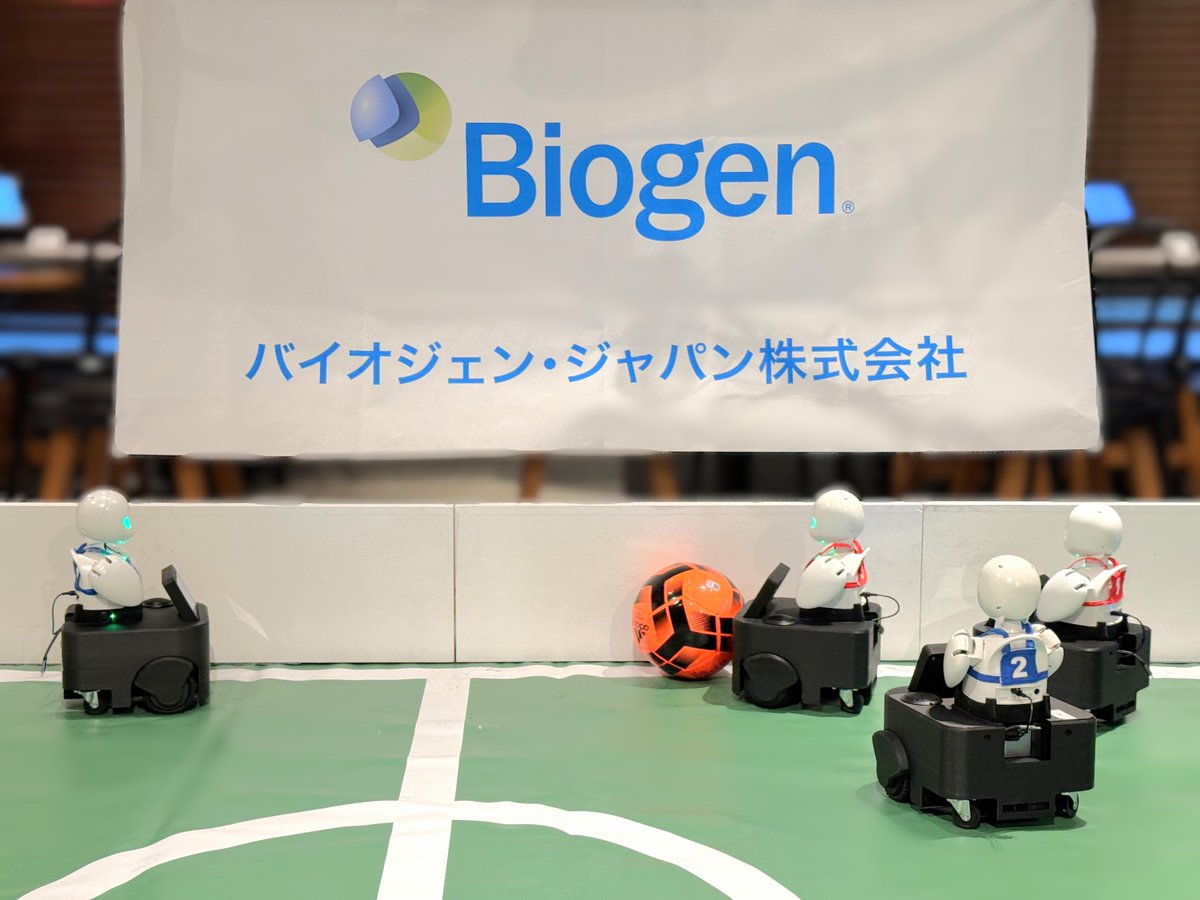 OryLaboratory's tweet photo. 普段スポーツすることが難しい方もチームスポーツを楽しめる「バイオジェンカップリモートスポーツ大会」
5/27にOriHimeサッカーの第2回練習会を開催しました🙌

OriHimeサッカーの経験者も参加⚽
ドリブルやブロックなど多彩な技が繰り出され、練習会ながら見ごたえのある展開となりました✨

次回6/4は、もう一つの競技であるオンラインボッチャの練習会が予定されています😊