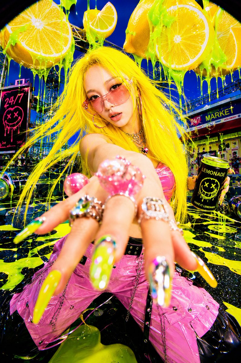 MusicOnNingning's tweet photo. NINGNING LEMONADE TEASER:
Acid , Sweet , Candy .... Hot
#NINGNING #LEMONING #aespa #æspa #에스파
#LEMONADE #aespaLEMONADE https://t.co/2IlPAS5k0d