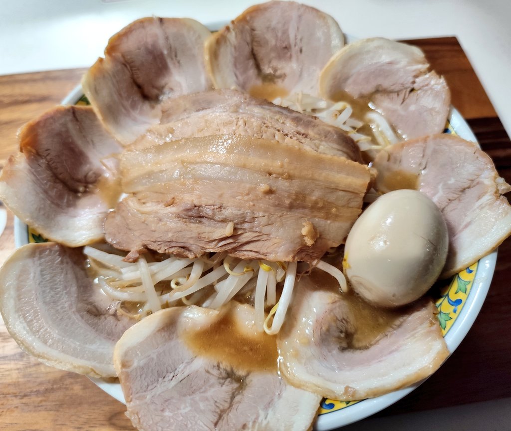 カ tweet media