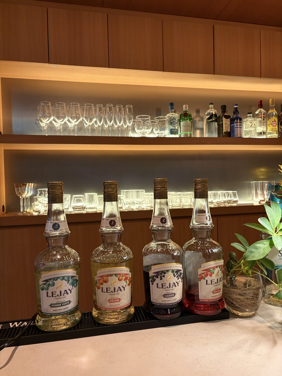 totti_ent's tweet photo. 今から家の近���のオシャレなお店で、友達とワイワイします🎵
楽しみ😊 https://t.co/gTjTuZAUO3