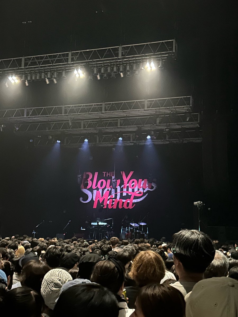 33115__le's tweet photo. Suchmos×くるりを観に大阪へ♪ https://t.co/yUmxqab98d