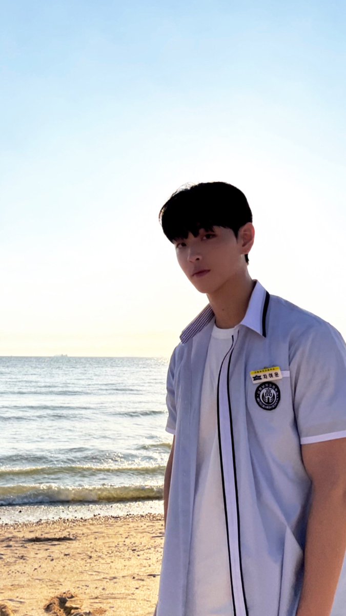 kuujwtv_'s tweet photo. 어떻게 퍼컬이 교복..  계속되길 영원히길 https://t.co/b47UYAGjIN