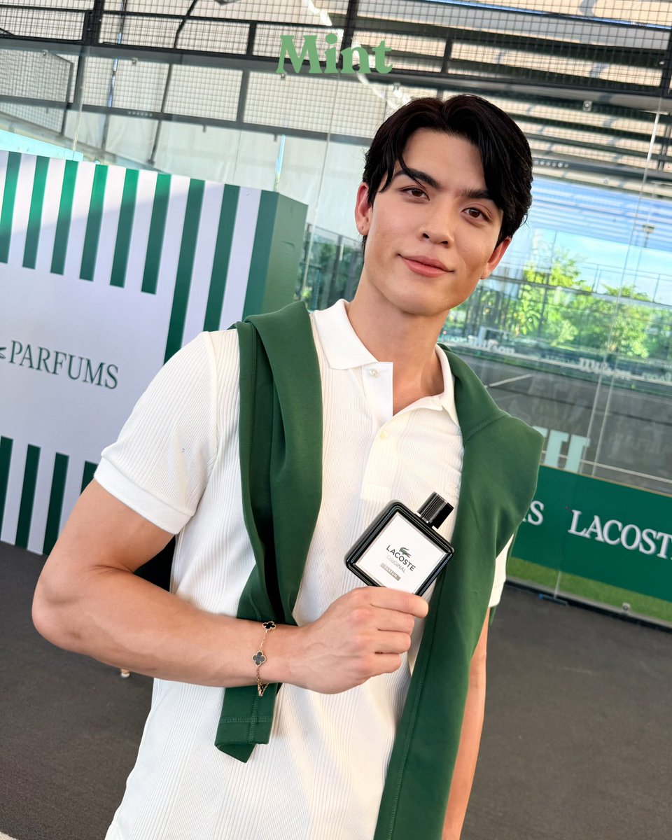 mintmag_th's tweet photo. #MintReports สแนปความเท่ของหนุ่ม #จอสเวอาห์ จากในงาน “The Lacoste Original Exclusive Experience” สัมผัสประสบการณ์ความหอมสุดไอคอนิกจากนํ้าหอม Lacoste Fragrance ที่ผสานโลกแห่งสปอร์ตและไลฟ์สไตล์สุดโมเดิร์นตามแบบฉบับ French Elegance ได้อย่างลงตัว  💚

JOSS LACOSTE ORIGINAL 
#LacosteOriginal 
#LacosteOriginalWoman #MakeItOriginal
#LacosteFragrancexRSC
#josswayar
#MintMagTH