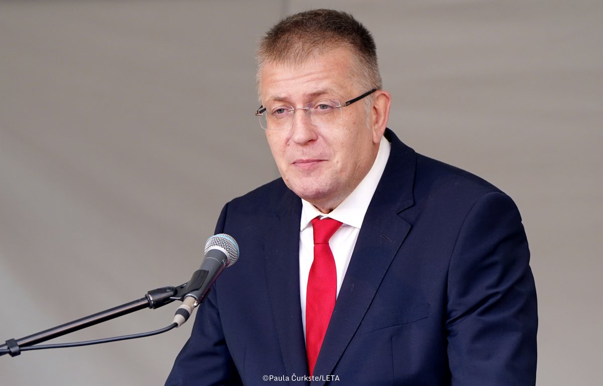 ltvzinas's tweet photo. Topošā finanšu ministra Māra Kučinska (AS) birojā strādās ekonomists Guntars Vītols no Andra Kulberga (AS) vadītās biedrības “Latvijas Restarts”. To LTV apstiprināja pats Vītols. Savukārt premjera Kulberga birojā varētu strādāt Mareks Gruškevics, kurš šobrīd ir Rīgas vicemēra Māra Sprindžuka (AS) biroja vadītājs.