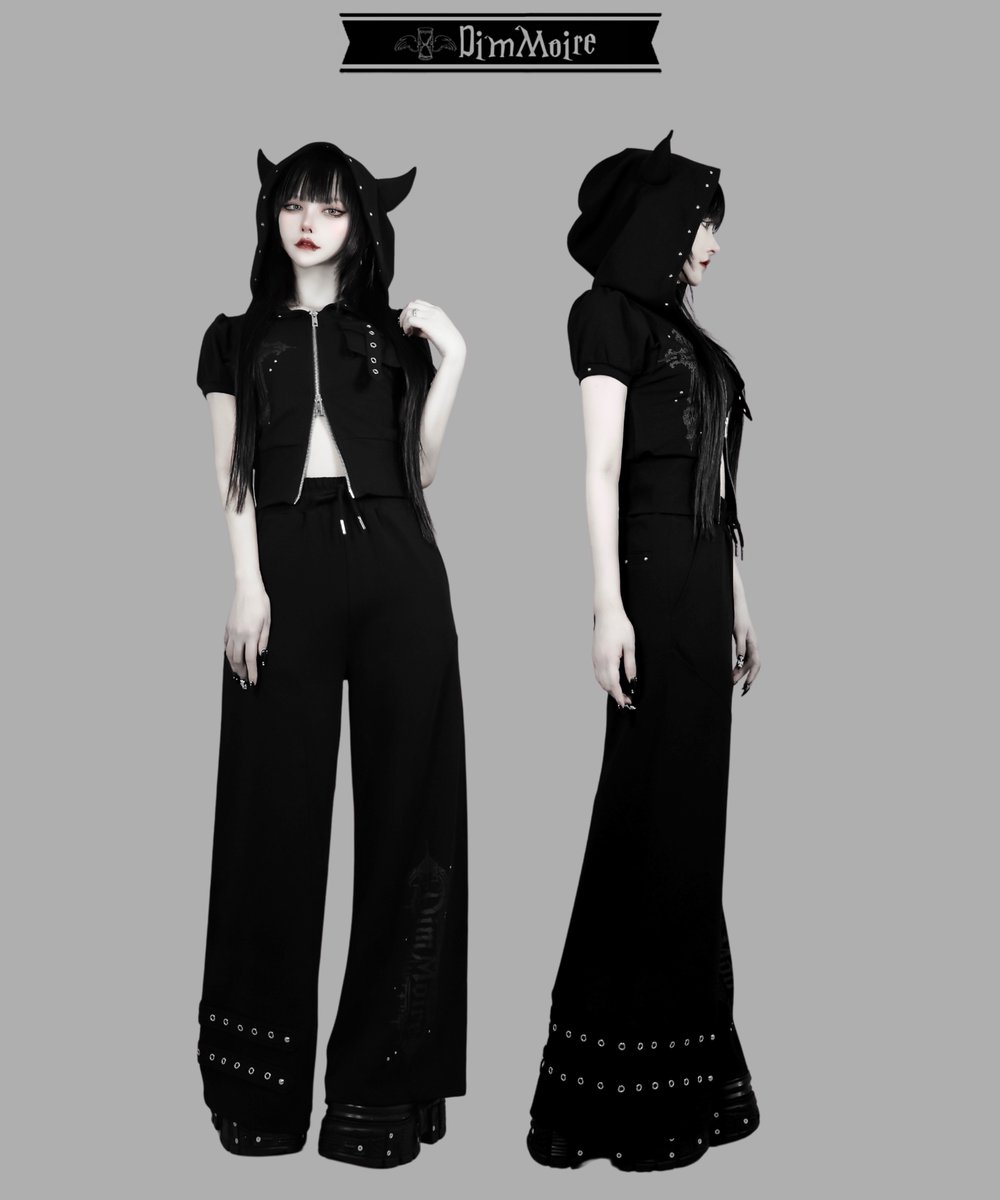_DimMoire_'s tweet photo. 🖤💀 𝐒𝐮𝐦𝐦𝐞𝐫 𝐂𝐨𝐥𝐥𝐞𝐜𝐭𝐢𝐨𝐧 𝐕𝐨𝐥.𝟏 💀🖤

 【Little Devil SETUP】

Black   ¥26,730

小さなツノを添えたSETUPが登場𓆩❤︎𓆪

公式通販▶︎6/5 18:00 
アクロトーキョー。通販▶︎6/6 12:00
取扱店舗▶︎6/6~
🖤https://t.co/EFlDx2fnOb https://t.co/lRnIUT7oVD