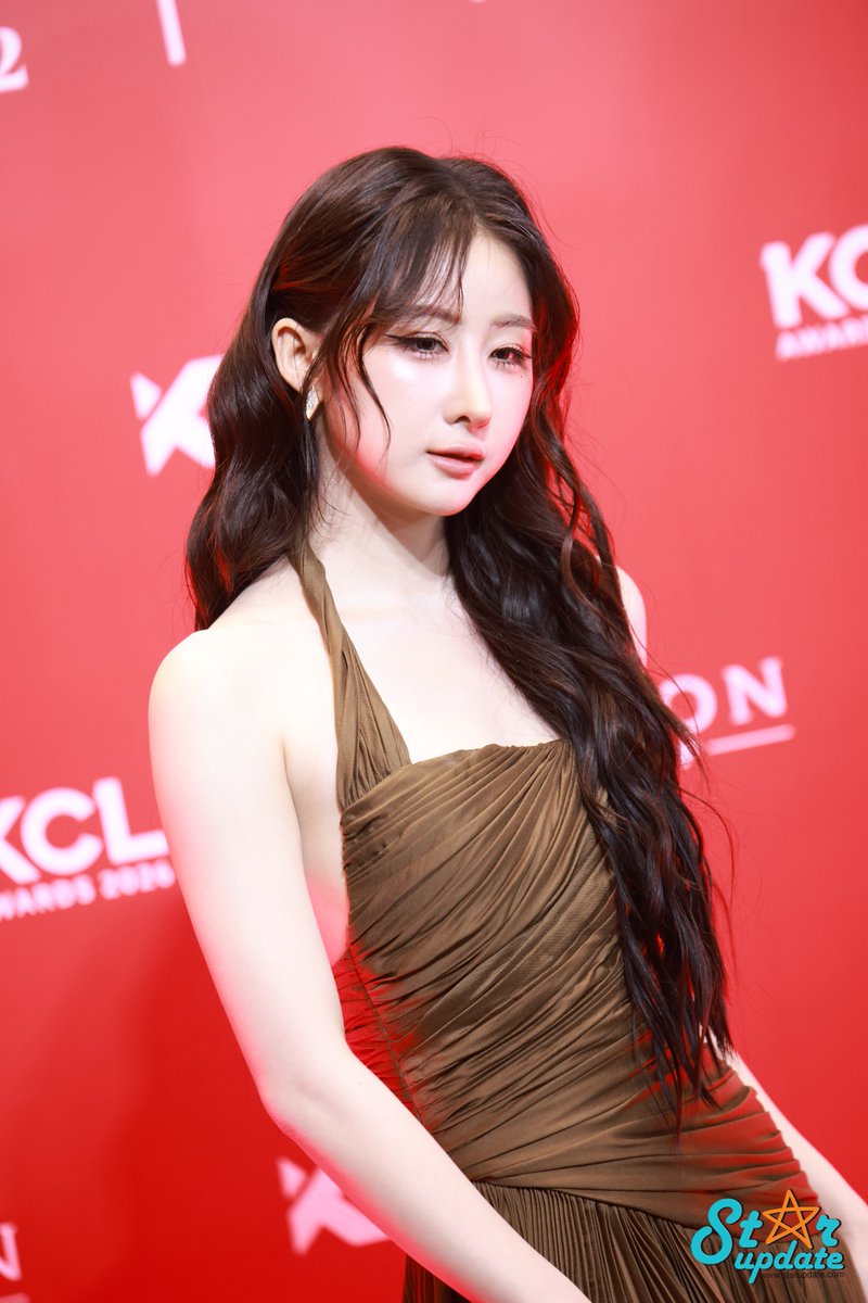 Starupdate.com tweet media