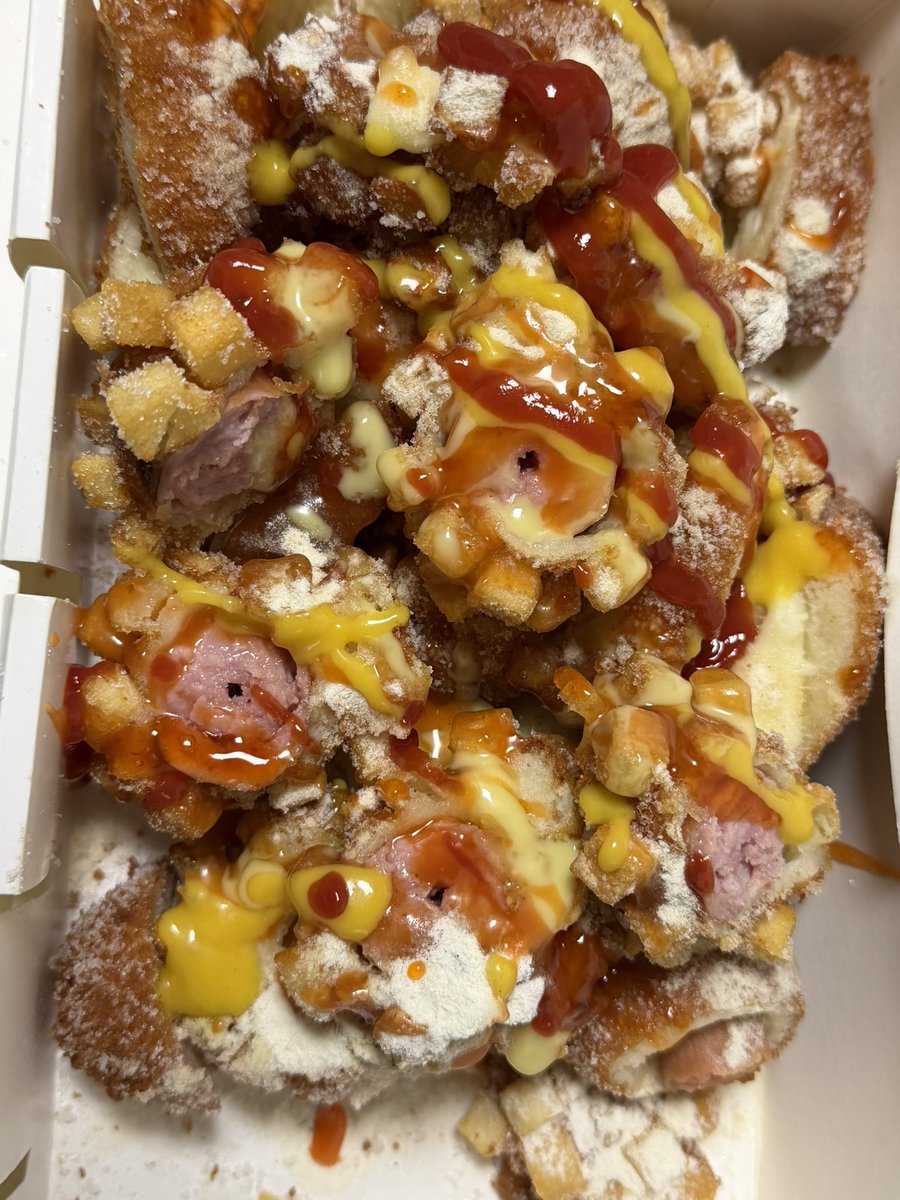 markbomb22's tweet photo. 드디어 명랑핫도그에 치즈라이스머시기 떡볶이 먹었어요 걍 개맛도리 시키고 내일까지 드세요 명랑 최고ㅠ~ https://t.co/6QWq6DSCaJ