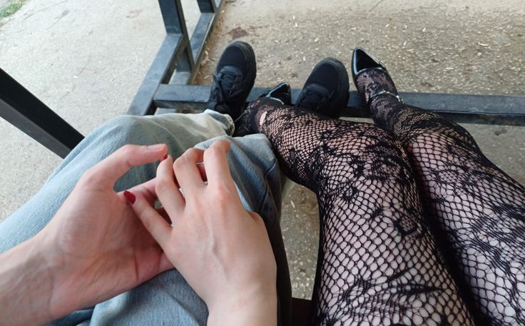 severedfemme tweet picture