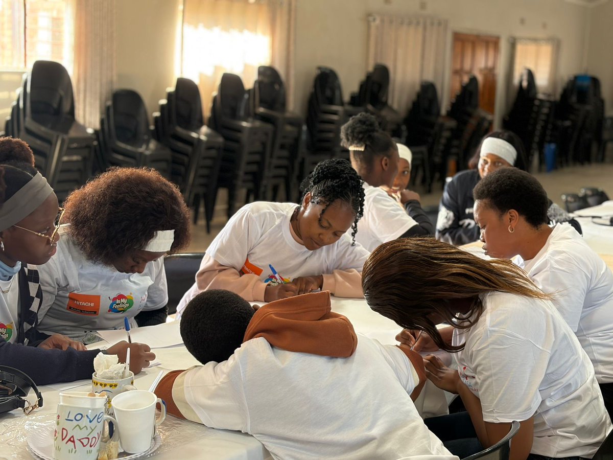 ThinkroomSME's tweet photo. Day two, Kriel. At the Life Restoration Miracle Centre today, the #digitalskills segment of the rollout came alive. Thuli Dlamini, founder of @IkusasaG, walked the cohort through the practical tools they need to work and learn in the current economy.
#YouthSkills https://t.co/RkUU1H9fTN