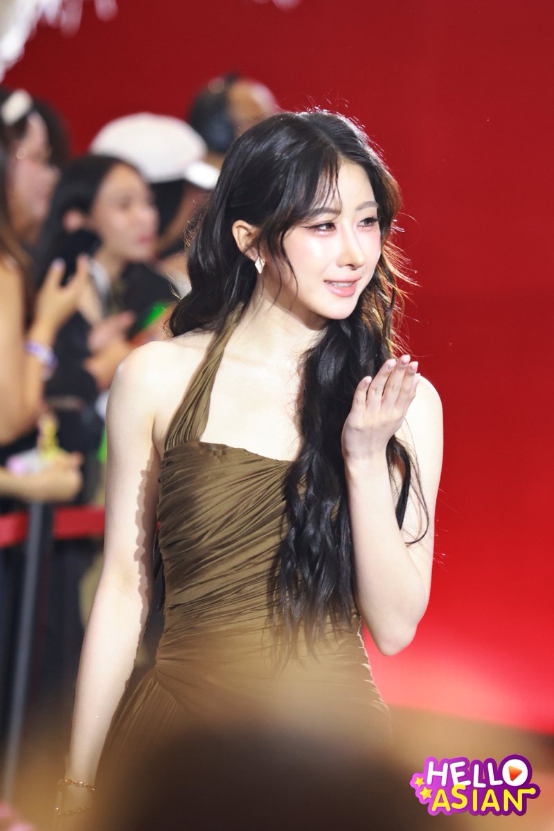 Hello Asian tweet media
