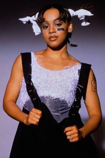keepingittron's tweet photo. Happy Heavenly Birthday to my idol #lefteye #lisalefteyelopes https://t.co/eNRIVo1SdH