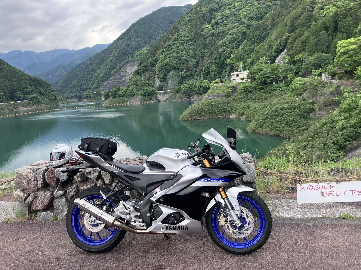 _daisukebe's tweet photo. 奥多摩周遊道路往復→有間ダム→山伏峠。ダンロップGT601いい感じで。
初めて奥多摩から飯能に抜けた。
やはり身長に対してバイクが小さいかなぁ。インドYAMAHAだからなのか。
YZF-R15M https://t.co/LycPmYdKZD