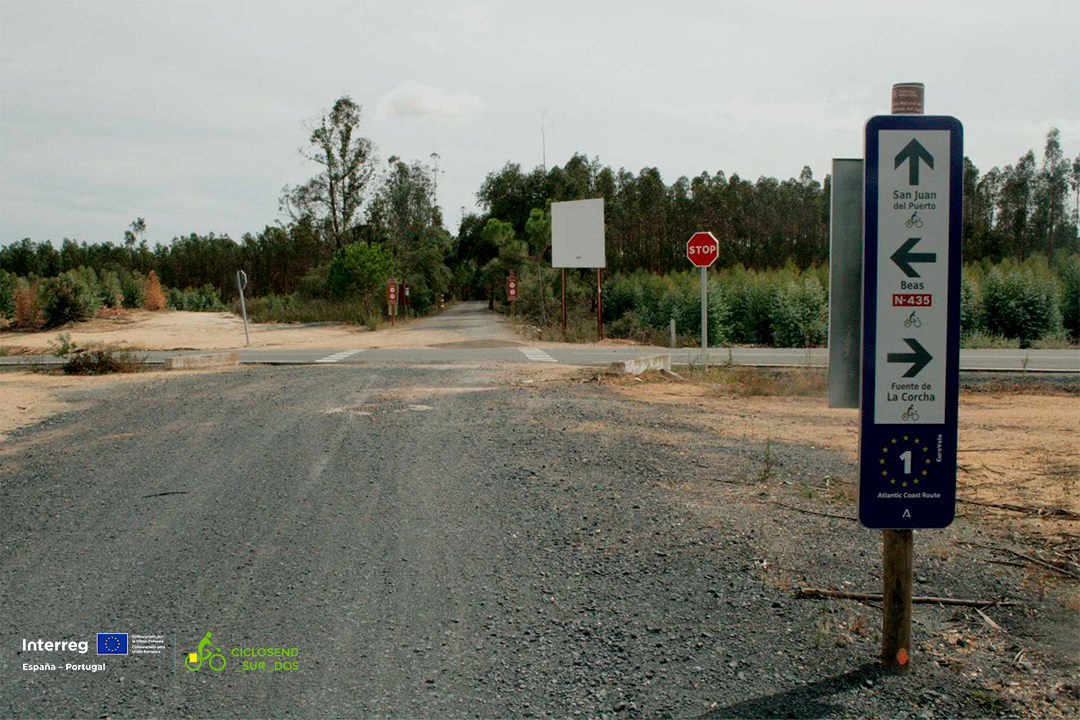 Ciclosend_Sur's tweet photo. La Agencia de Obra Pública de la Junta de Andalucía
@aopandalucia trabaja en el proyecto Ciclosend Sur Dos para mejorar y promover la red de #ciclosenderos transfronteriza entre España y Portugal. 🇪🇸🇵🇹 

#ciclosendsur #POCTEP #Interreg #cicloturismo #senderismo https://t.co/dI2nJ1P1By