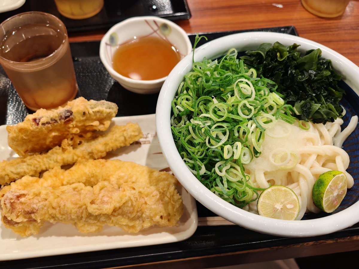uranagi's tweet photo. うらなぎディナー
丸亀製麺木更津
 https://t.co/Iz8Yampdo9 https://t.co/vShmj8MEQT