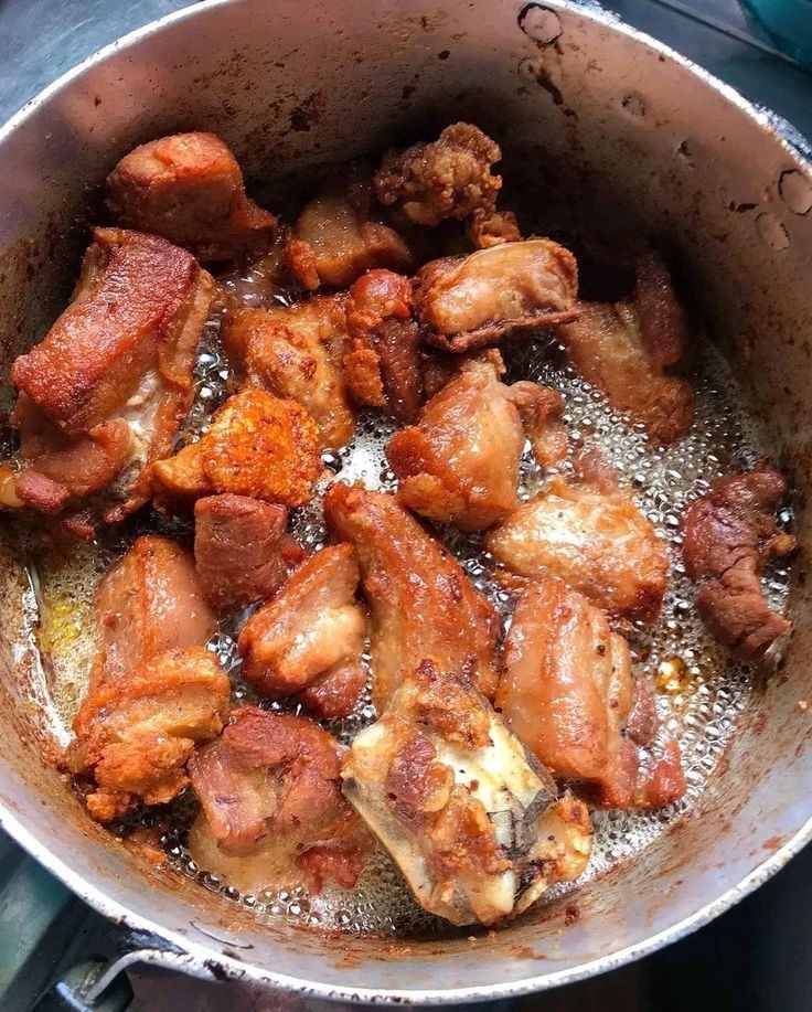 Stunner070's tweet photo. Fried beef                         or                   Boiled beef https://t.co/JyHPDhCrYG