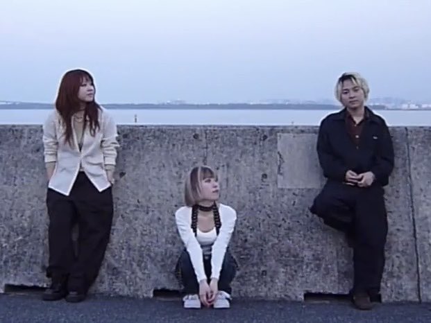 Niiiya_28's tweet photo. 🪩【 NEWS 】🪩
このあと21:00
新曲「Memory Space...」
Music Videoが公開!!
お楽しみに!🌏🚀
#Niiiya #MemorySpace...
#MusicVideo
https://t.co/zsJkMc5NdF https://t.co/lQk8fONGig