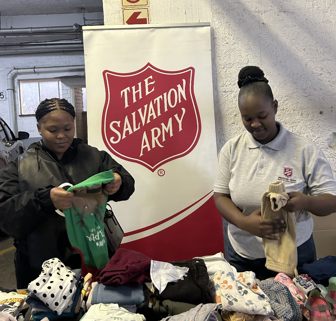 streetstoreorg's tweet photo. See pics from Street Store #1105 &amp; #1106 at The Haven Night Shelter and The Salvation Army❤️. Thanks to every volunteer, host &amp; donor who helped bring warmth, dignity and care to our guests.

📸 : https://t.co/3rf5FwsS5v

#TheStreetStore @ZASalvationarmy @SASalvationArmy https://t.co/JTqTBkxeLy