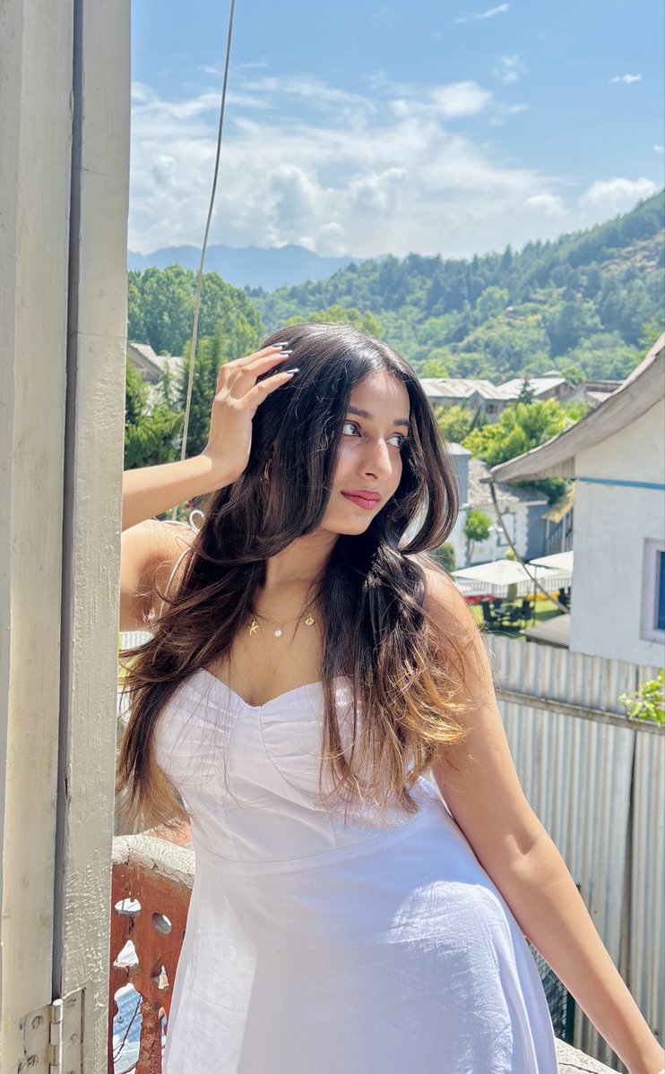 Vanshika✨ tweet media