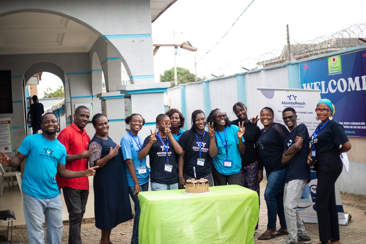 abimbsreach's tweet photo. Just as we have shown through our last month's That Smile Counts program, we are committed to giving them the opportunities they deserve to be happy, be emotionally supported, grow, and shine. https://t.co/ihbOAt9Uza