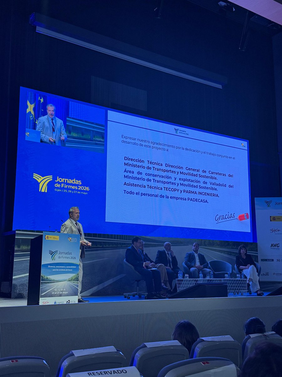 javloma's tweet photo. Hoy he presentado nuestra experiencia y valoración en mezclas templadas en las Jornadas #FirmesATC2026 de Gijon. https://t.co/QxE5MQF7zD