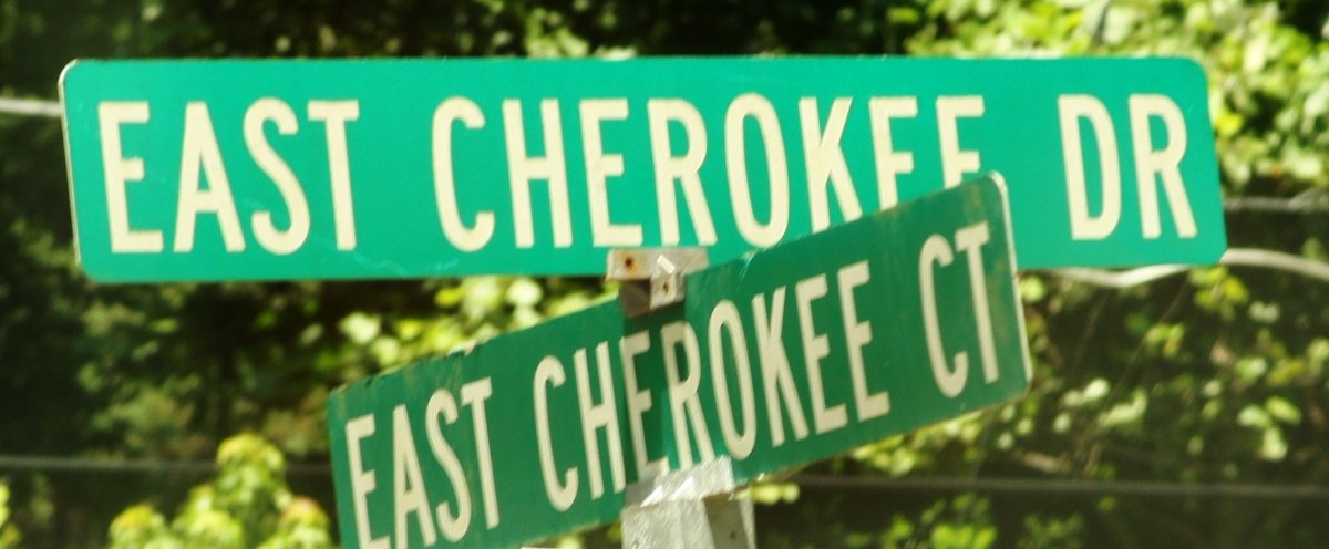 AtlantaHomeTeam's tweet photo. Dreaming of a vibrant community with small-town charm? 3e128 Discover Woodstock, GA! Homes start in the mid-$400Ks, with top schools, scenic trails, and a lively downtown packed with shops and music. Ready to move? Explore: https://t.co/BsknYpBDCL #WoodstockGA https://t.co/e18MqytBQH