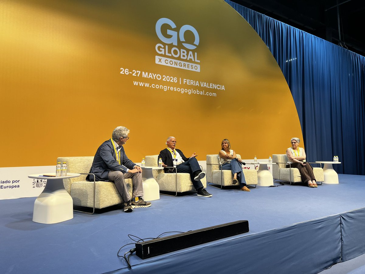 GoGlobalCongres's tweet photo. 🏭🌏Seguimos con la mesa redonda “Las voces de la nueva internacionalización. Estrategias para empresas industriales internacionalizadas” 

🗣️De la mano de Diego Guri, Carlos Taberner, Carmen Silla y Alfonsa Ledesma

#GoGlobal2026 https://t.co/m0JmwoMUhZ