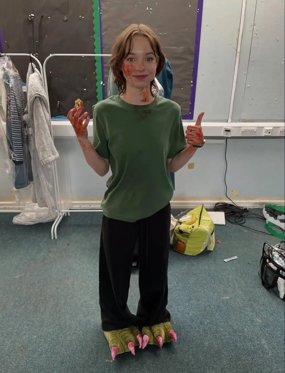 enid sinclair watches agggtm s2 tweet media