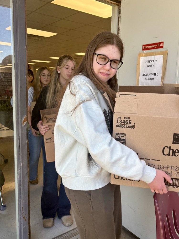 NCollegiate's tweet photo. Our NCIVS Key Club organized a cereal drive for the Inn of the Good Shepherd as part of the Inn's "Dom-Inn-OHs" community challenge. The drive concluded with a knockdown of all the donated cereal boxes. NCIVS raised over $500 in addition to the donated cereal. Well done Vikings! https://t.co/uTATGaHfko