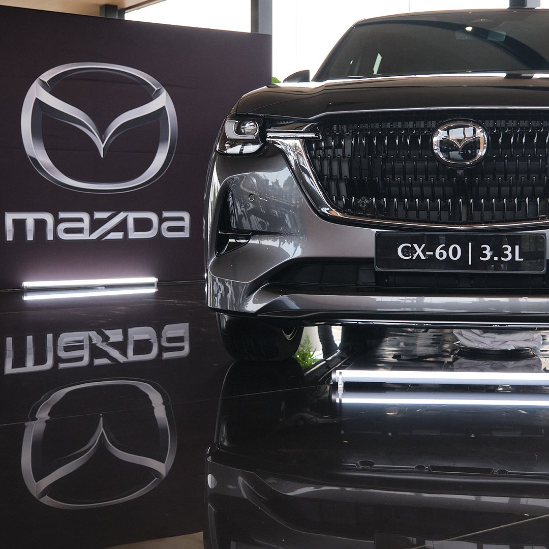 Mazda_SA's tweet photo. Get the feeling of freedom and exhilaration in the 7th Generation 3.3L Turbo Diesel Mazda CX-60.
 
#WonderrrrAwaits #MazdaSA https://t.co/tC71JDMY5e