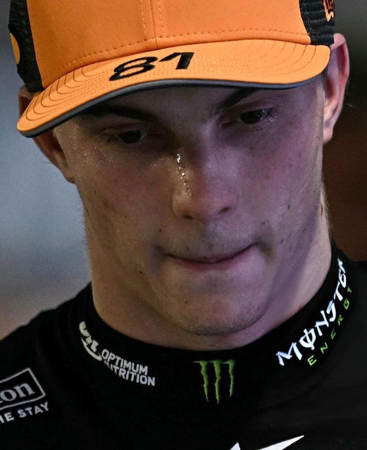 ₛₕₐ🏎️🙂↔️ tweet media