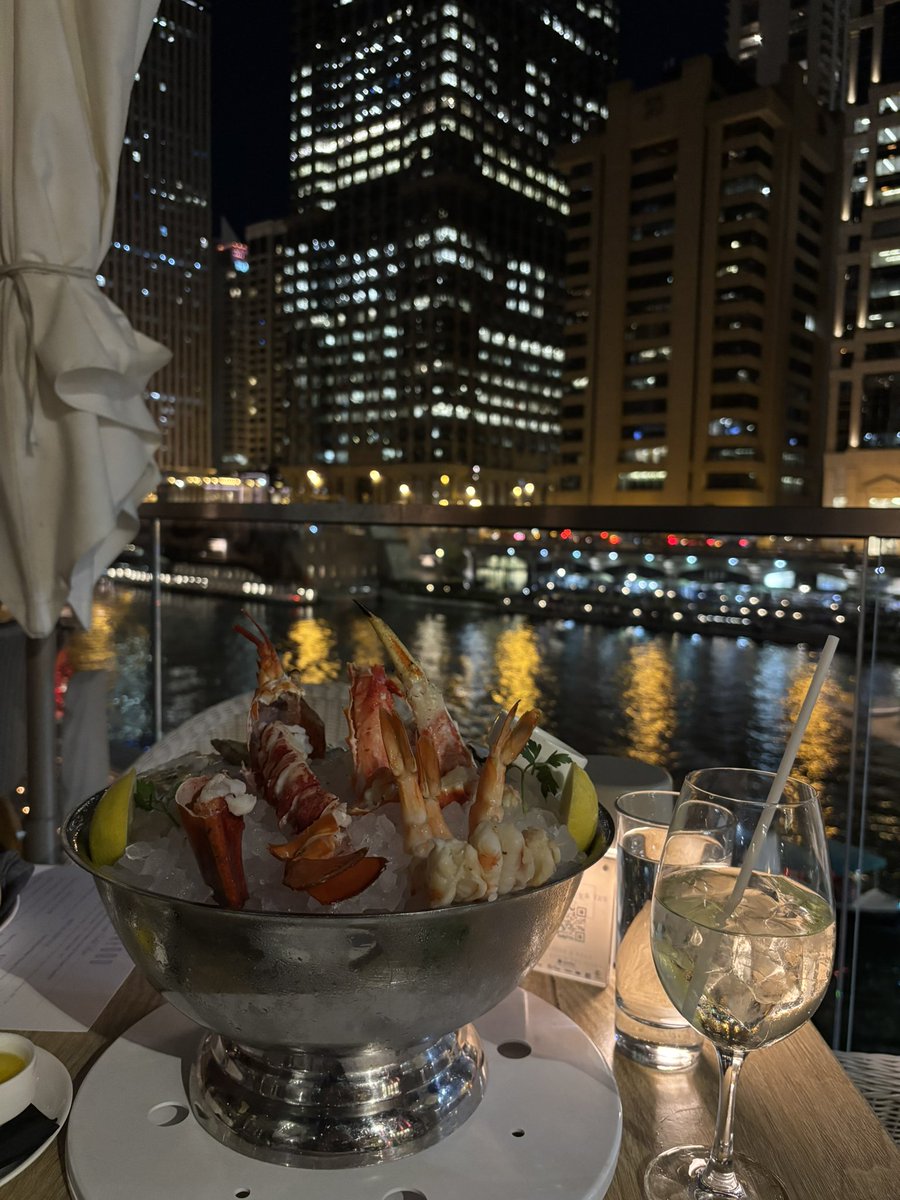 a__xz's tweet photo. It’s finally patio season 🤍🌃 https://t.co/Q9PF50GhM5