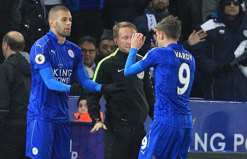 Idho09's tweet photo. Belum ada seminggu liga kelar, bursa transfer Super League benar-benar dar der dor sejak awal 💥

Duo eks Leicester City, Islam Slimani (37) dan Jamie Vardy (39) dirumorkan akan bermain di kasta tertinggi sepakbola Indonesia musim depan.

Bahkan melalui story Instagramnya Slimani terpantau sudah berada di Bali.

GILA SIH KALAU DUA-DUANYA JADI MAIN DI SUPER LEAGUE ￼￼🤯