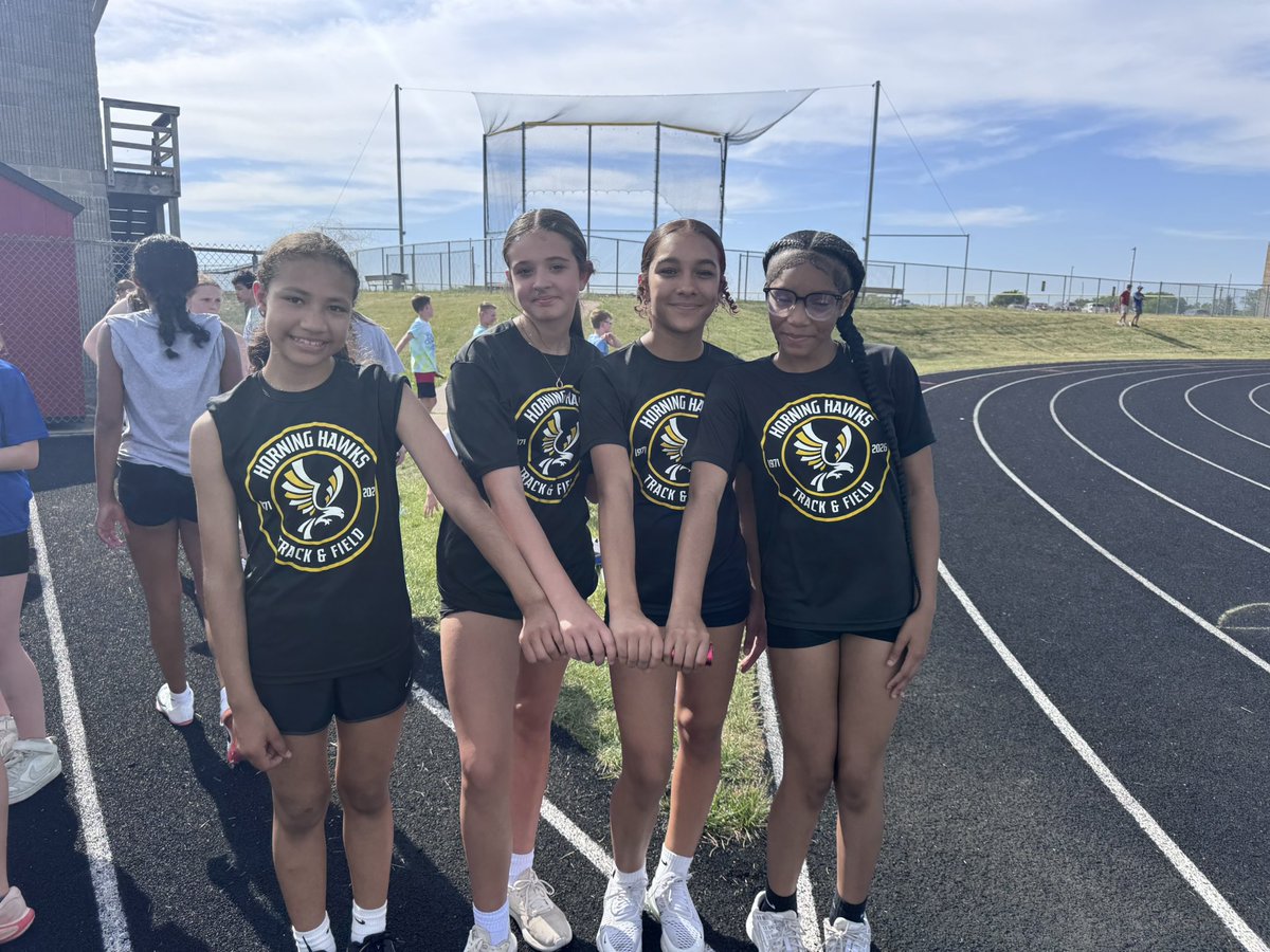 HMSCCTF's tweet photo. One final meet on the season, this time for our 6th Grade team! It was a HOT day on the track, but these athletes still gave their best efforts. We look forward to seeing what they can do in the future. Congratulations, Hawks! https://t.co/c2y7n3AJRe