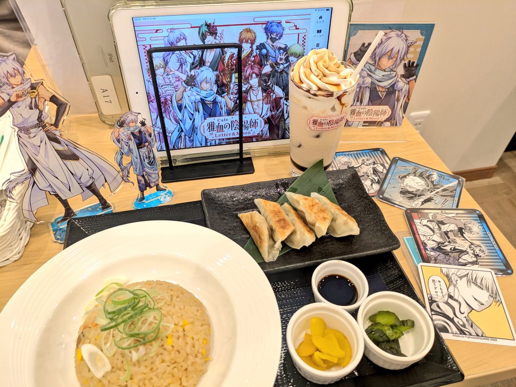 YADA_117's tweet photo. \雅血の陰陽師カフェ/
後期も友達と参加して来ましたー🌸
白露の特典交換して頂けて🫶🏻💕︎︎幸
ありがとうございますーーーー😭
前期、後期ともに楽しかった❣️❣️
衣装が可愛いすぎる。キャラデザ神やからとりあえず映画化希望……✨舞台化は有り得そう。して……😭笑 https://t.co/61KLIQVDwy