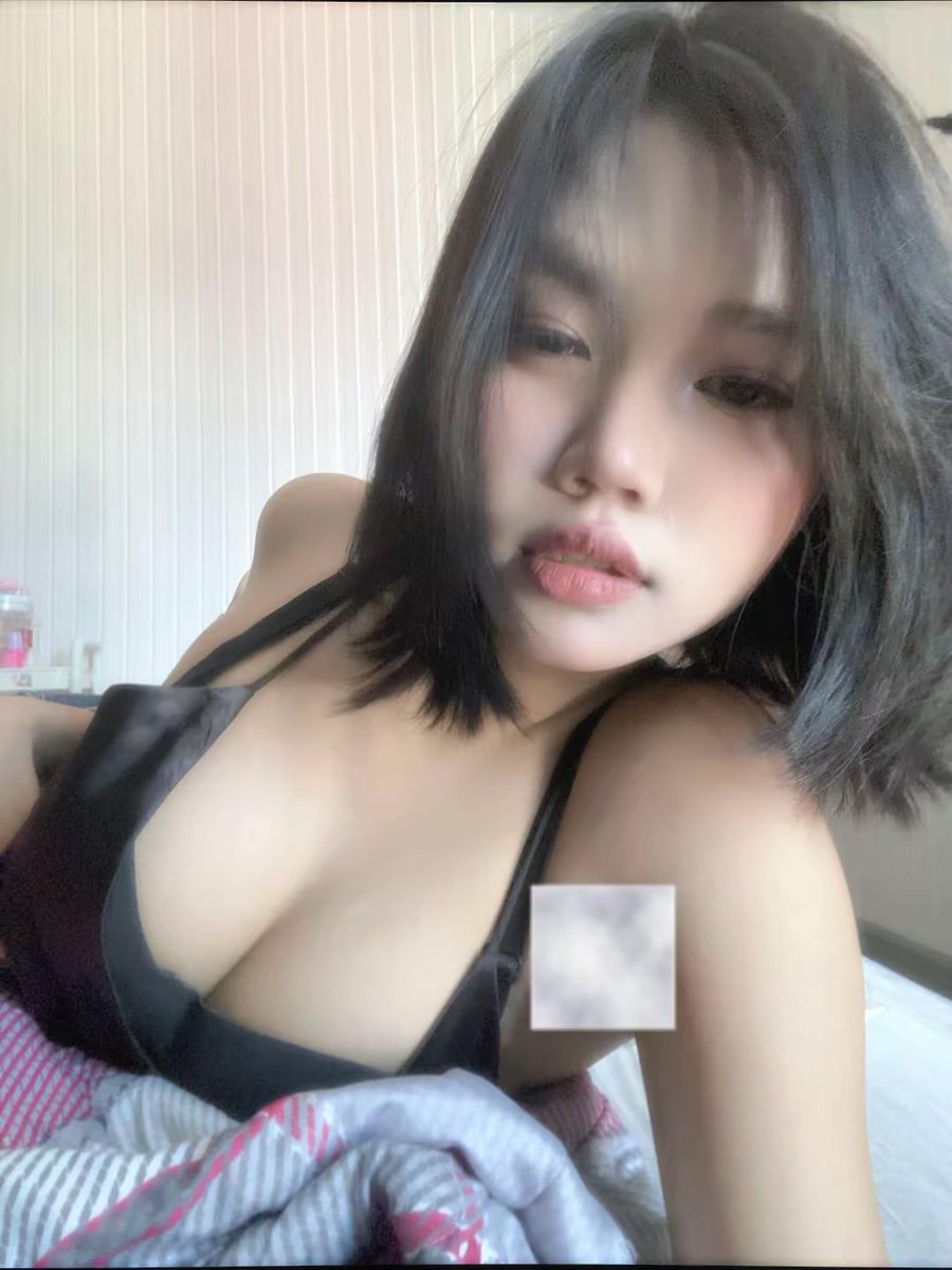 Erica112e's tweet photo. Long time no see me https://t.co/m7rfrBPkEQ