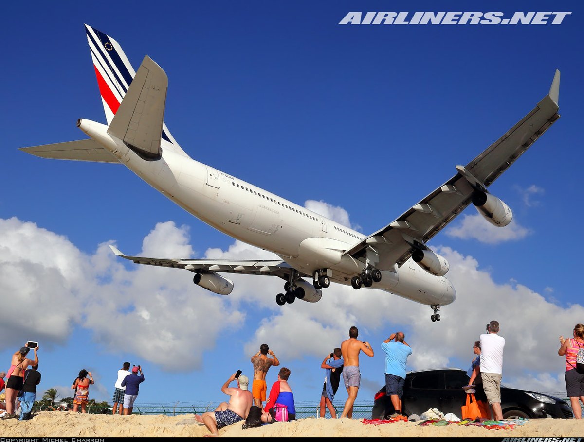 n194at's tweet photo. Air France
Airbus 340-313 F-GLZO
SXM/TNCM Princess Juliana Airport
December 10, 2015
Photo credit Michel Charron
#AvGeek #Airline #Aviation #AvGeeks #Airbus #A340 #AirFrance #SXM @sxmtweets #SaintMaarten @airfrance 🇫🇷 https://t.co/pr4Rrn3jI0