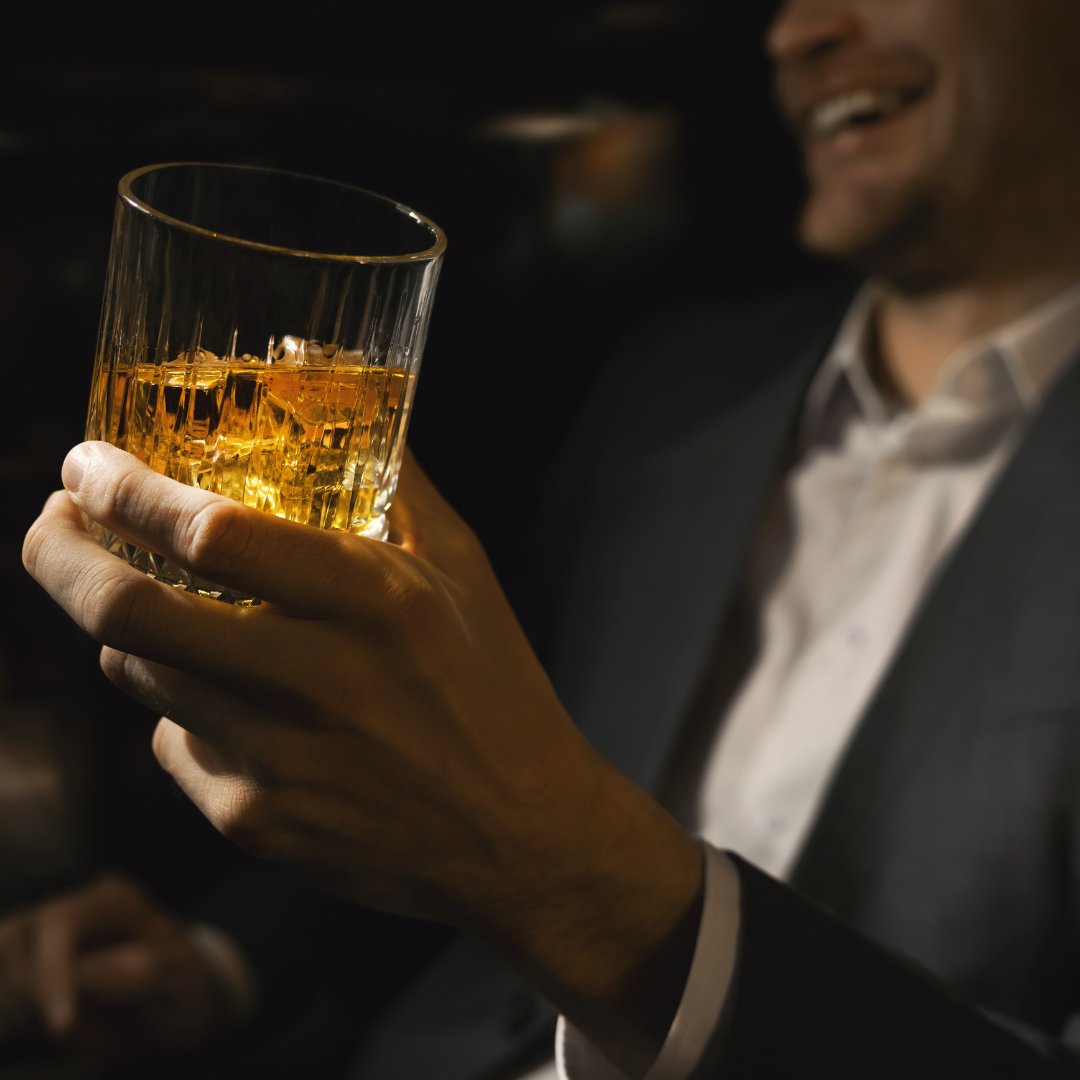 EPICURECLUB1's tweet photo. Join our Weekly Wind Down - naughty after work party 29 May from 6pm:
https://t.co/ZAVFAxvtu2
#adultsonly #adultparty #partycapetown #tgif #kinky https://t.co/CRpW8BetOw